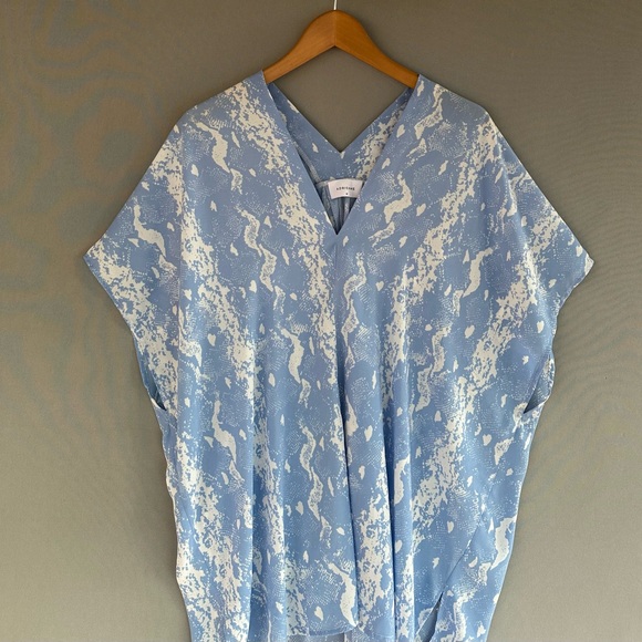 5 for $40 Adrienne top blouse shirt women size medium - Picture 3 of 7